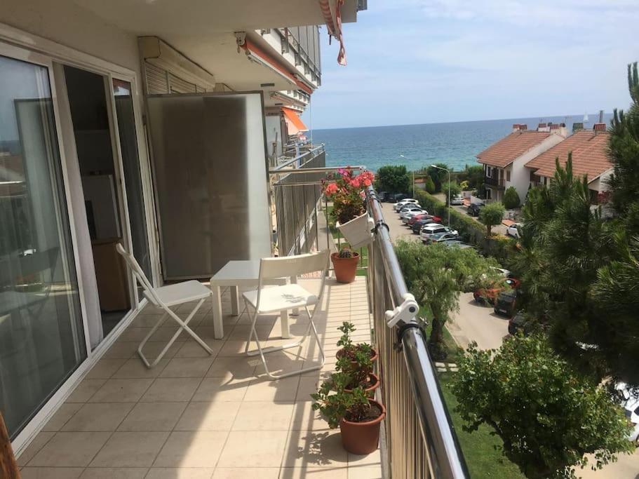 קבררה דה מאר Precioso Apartamento En La Playa Barcelona מראה חיצוני תמונה