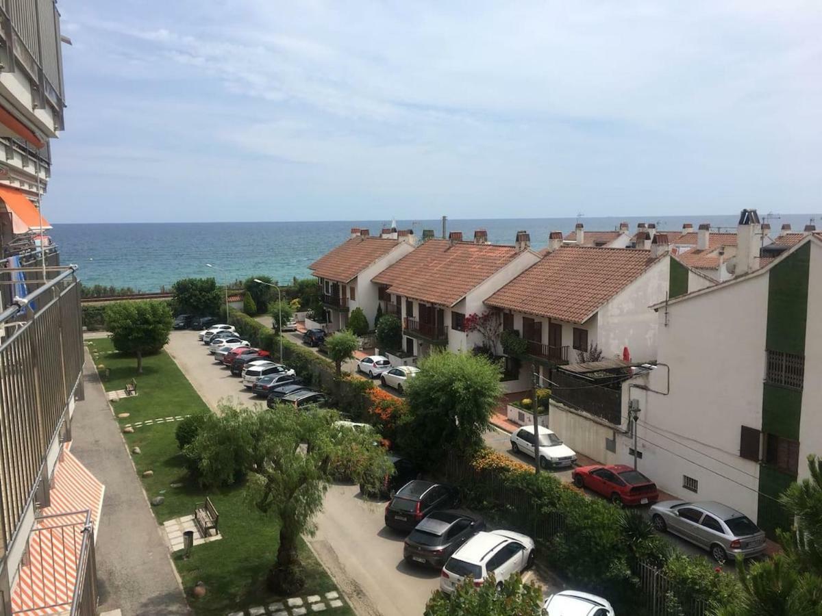 קבררה דה מאר Precioso Apartamento En La Playa Barcelona מראה חיצוני תמונה